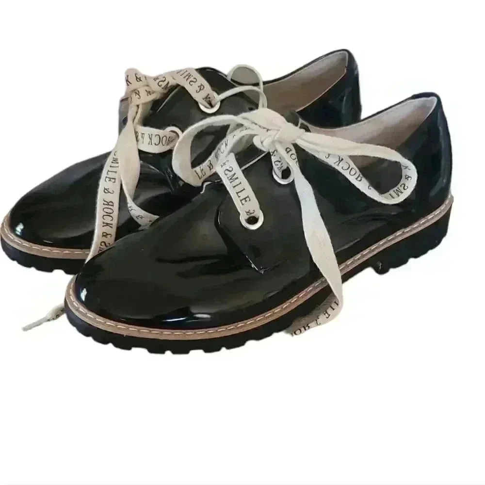 Zara kids black patent leather Oxford shoes sz 35 US sz 3.5